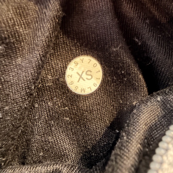 Lululemon Jogger Sweatpants- size XS - Picture 3 of 6